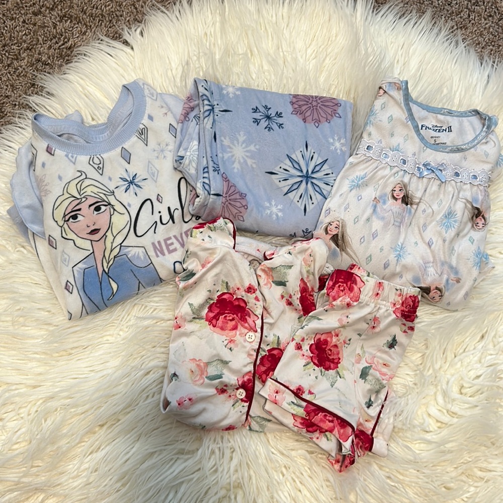 Little girls Pajamas Bundle